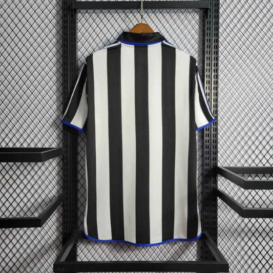 Newcastle United 2000/01 Home