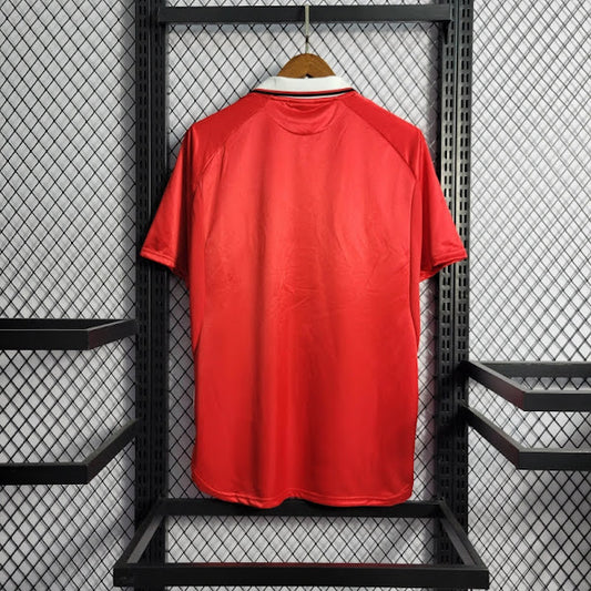 Manchester United 1999 Home (Patch da Final)