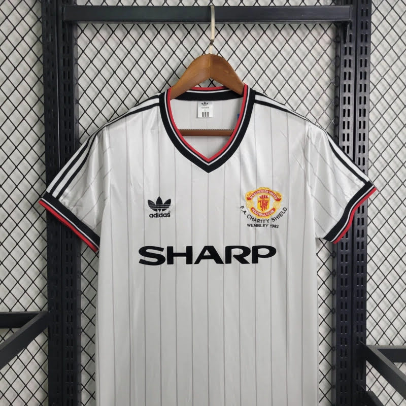Manchester United 1982/84 Away