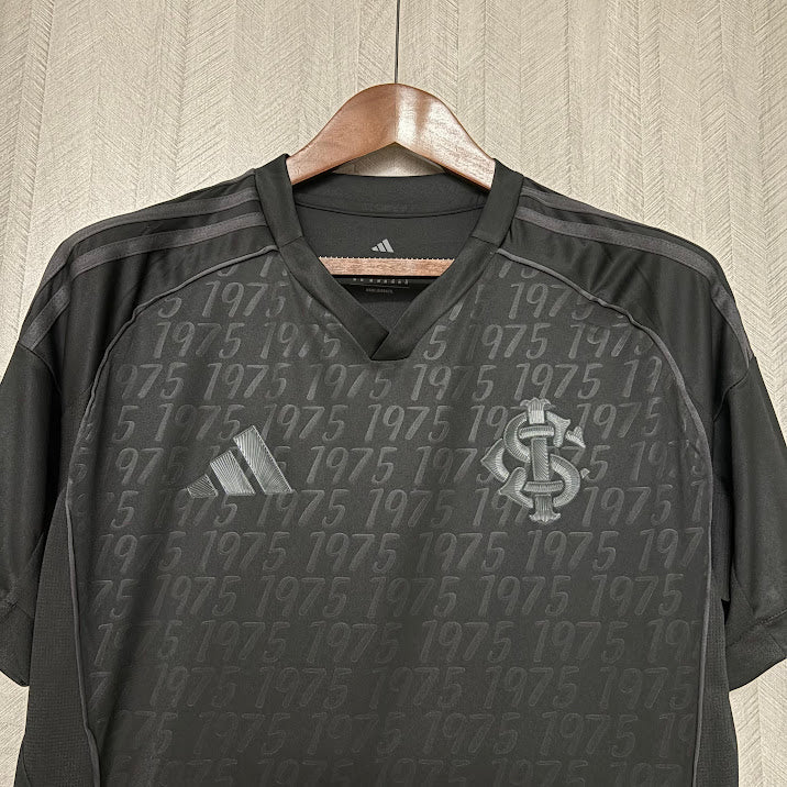 Internacional 2025 Third