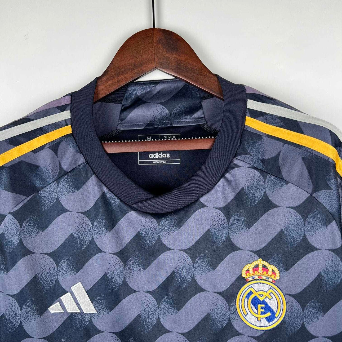 Real Madrid 2023/24 Away