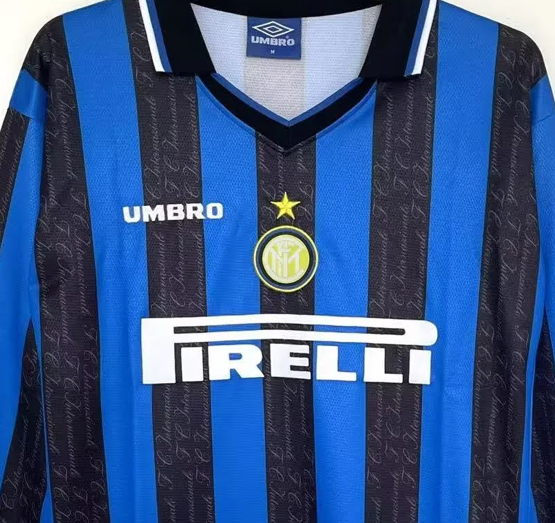 Inter de Milão 1997/98 Home manga longa – detalhe frontal
