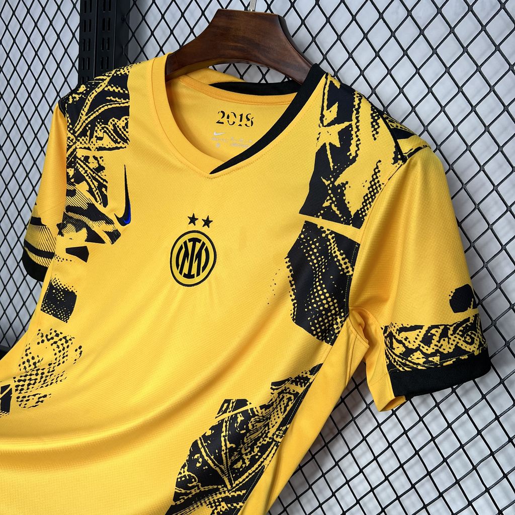 Inter de Milão 2024/25 Third – detalhe frontal