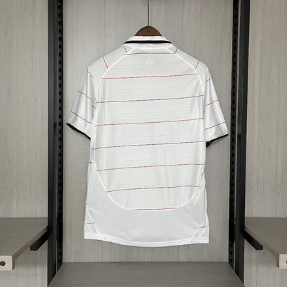 Manchester United 2004/06 Away