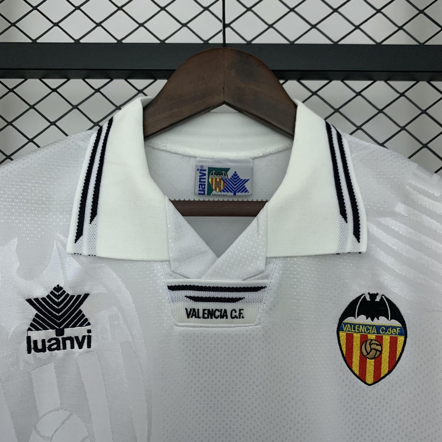 Valencia 1999/00 Home