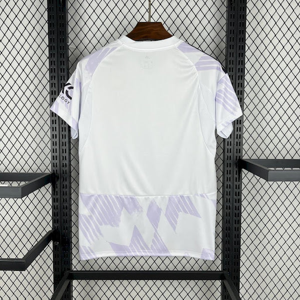 Manchester United 2025/26 Away