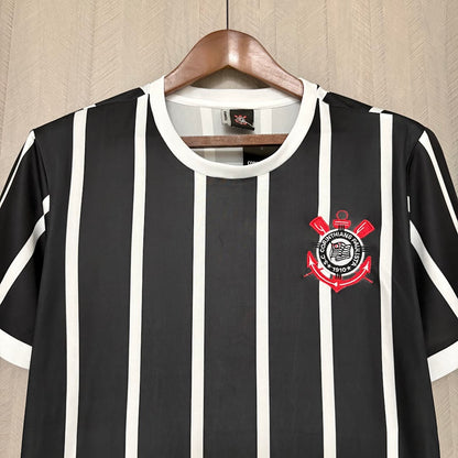 Corinthians 1982 Home