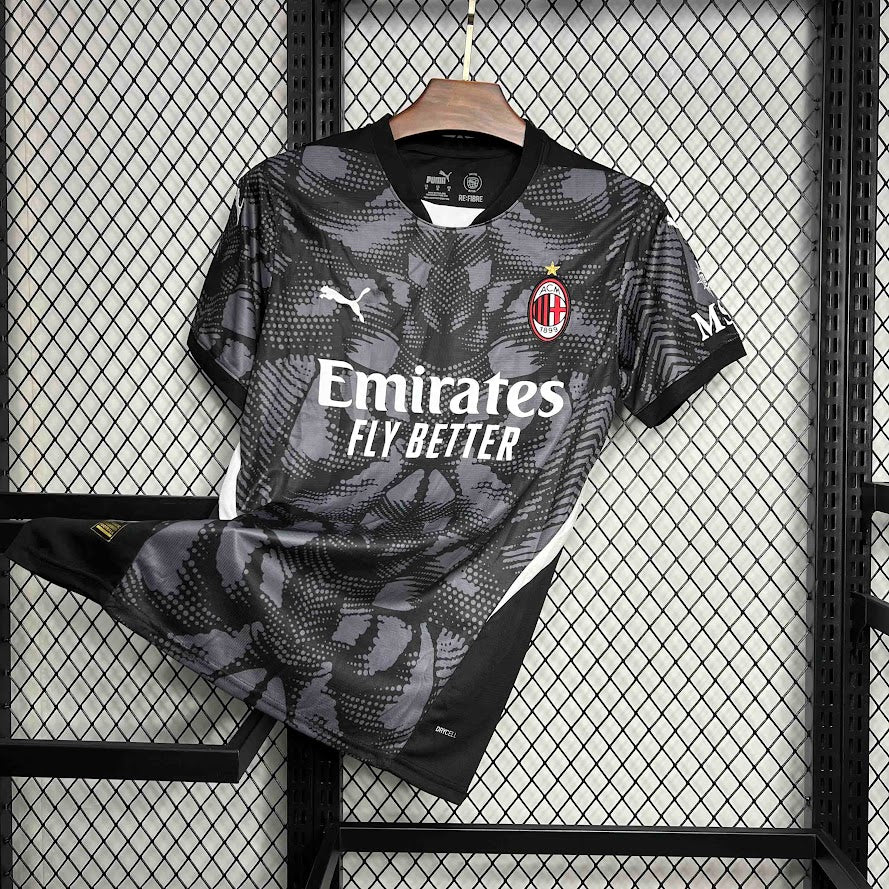 Milan 2024/25 Goleiro