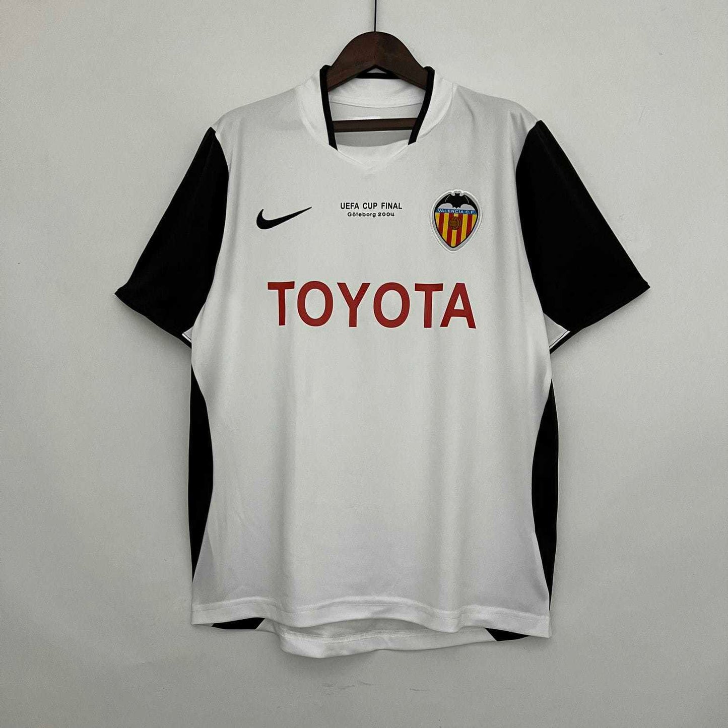 Valencia 2003/04 Home