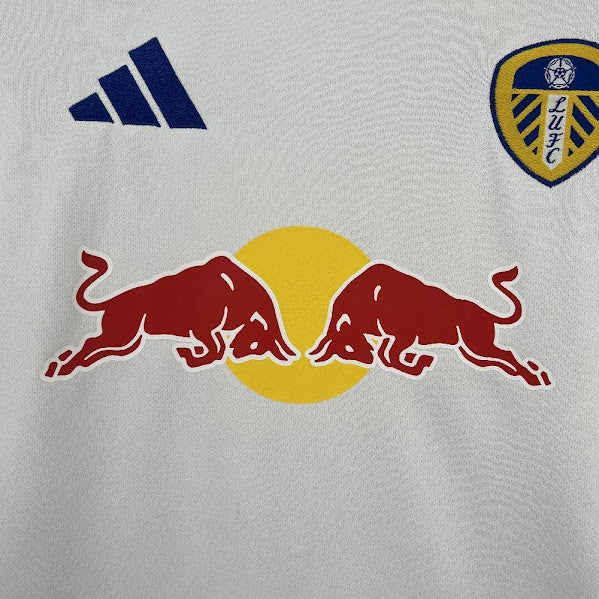 Leeds United 2025/26 Home