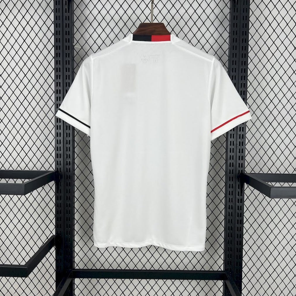 Vitória 2025 Away