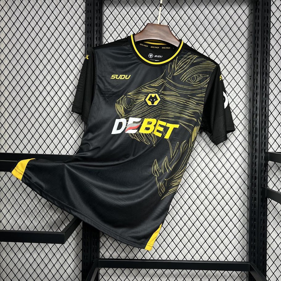 Wolverhampton 2024/25 Away