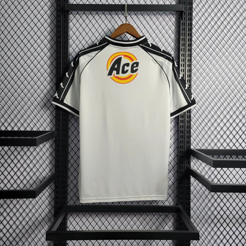 Vasco 2000 Away