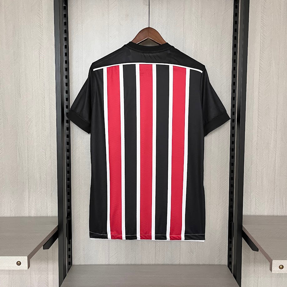 Santa Cruz 2024 Home