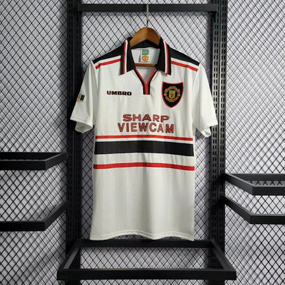 Manchester United 1997/99 Away