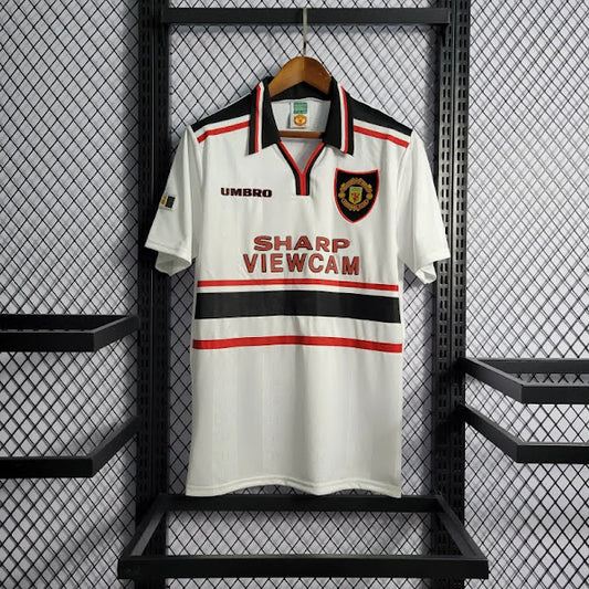 Manchester United 1997/99 Away