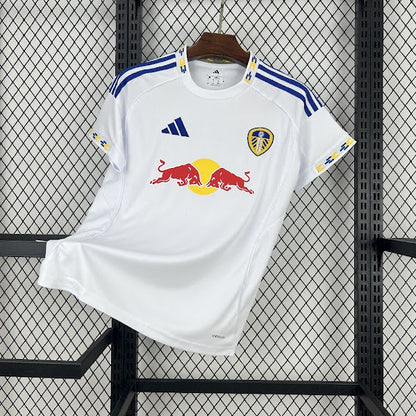 Leeds United 2025/26 Home