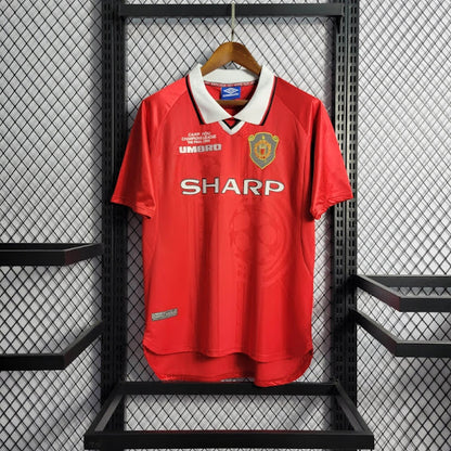 Manchester United 1999 Home (Patch da Final)