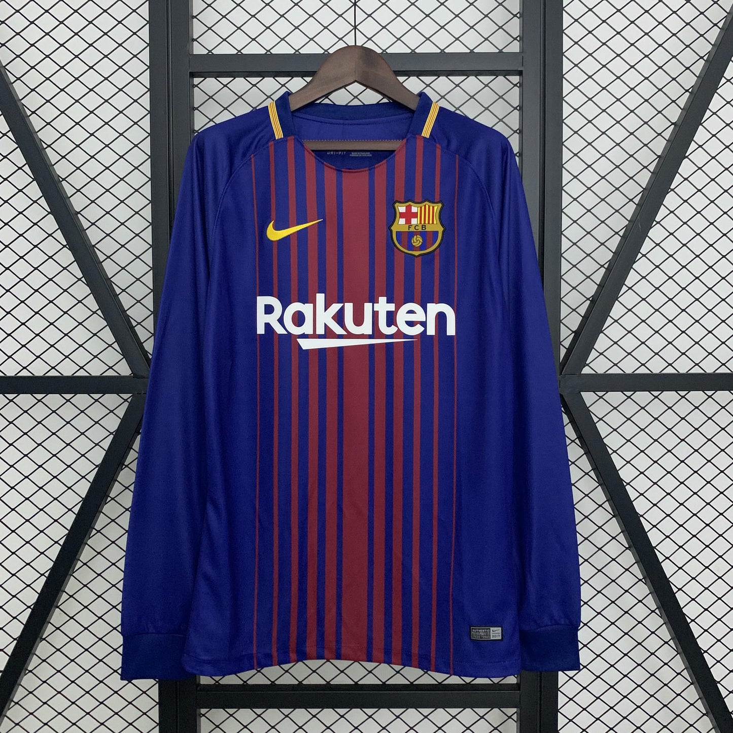 Barcelona 2017/18 Home manga longa