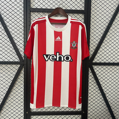 Southampton 2015/16 Home