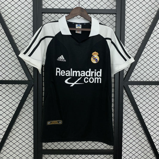 Real Madrid 2001/02 Away