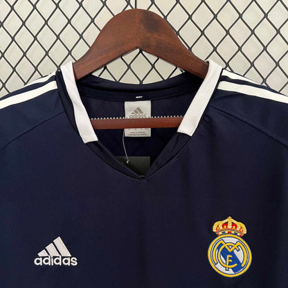 Real Madrid 2004/05 Away