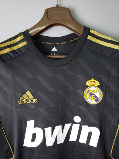 Real Madrid 2011/12 Away