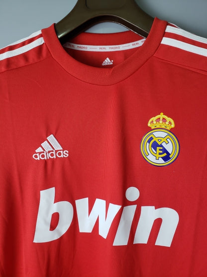 Real Madrid 2011/12 Third manga longa
