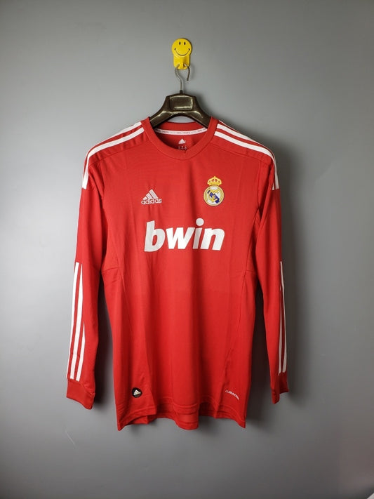 Real Madrid 2011/12 Third manga longa