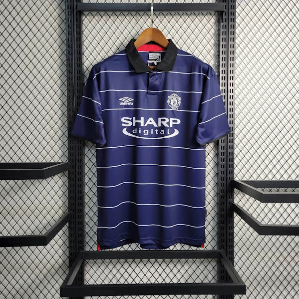 Manchester United 1999/2000 Away
