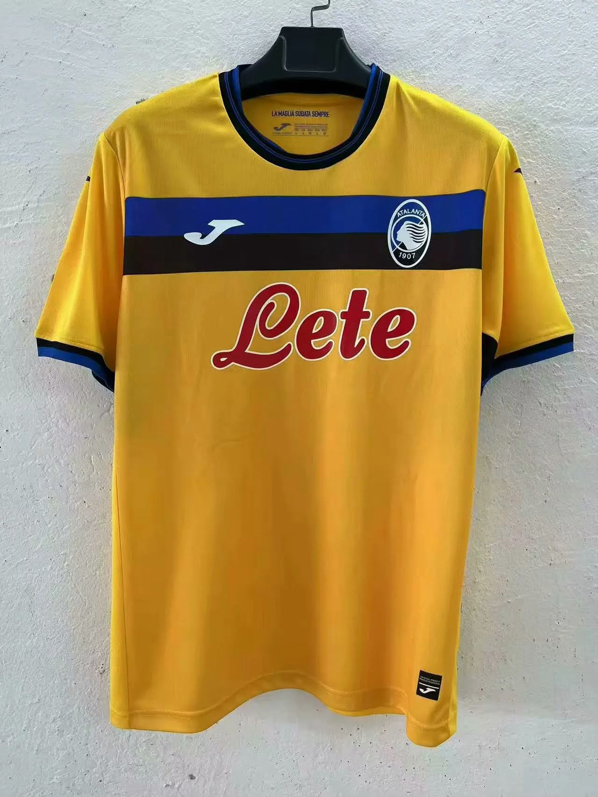 Atalanta 2024/25 Third – frente