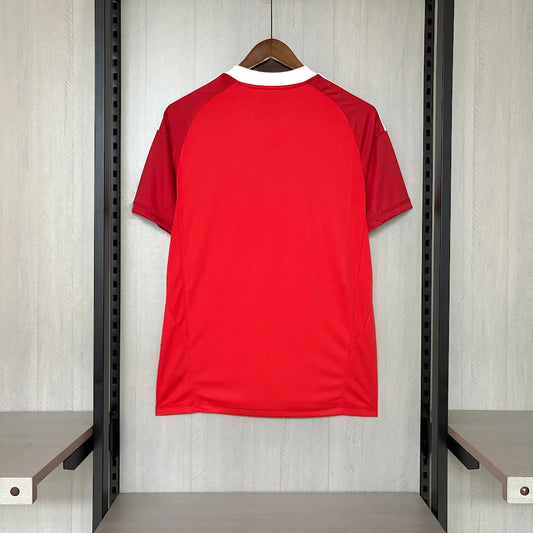 Flamengo 2025 Goleiro vermelha