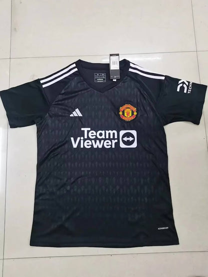 Manchester United 2023/24 Goleiro (preta)