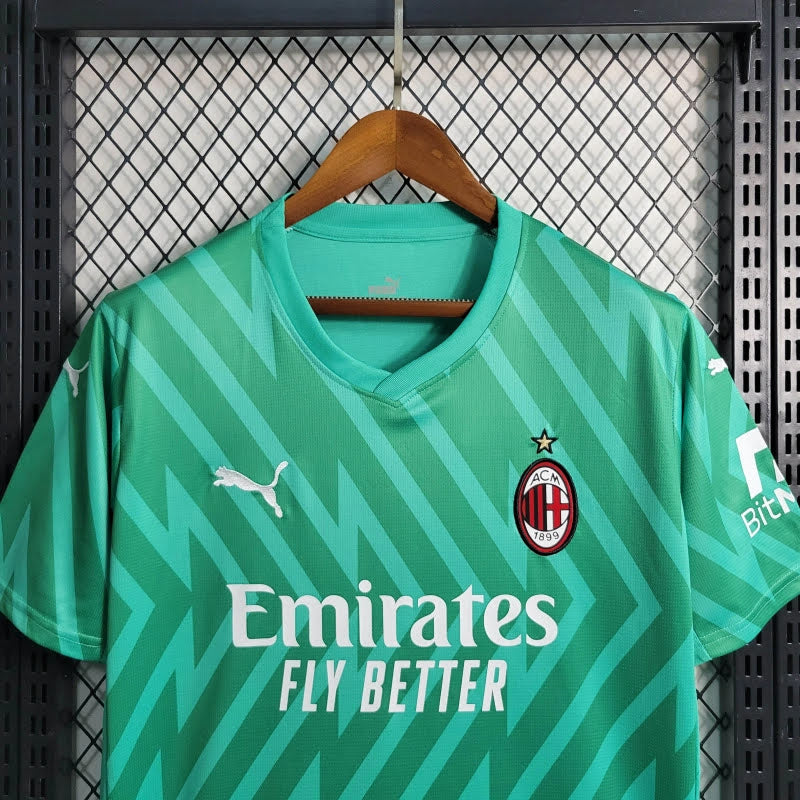 Milan 2023/24 Goleiro verde