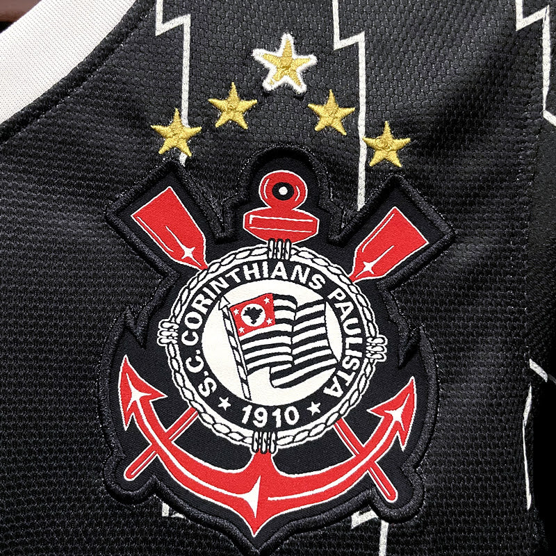 Corinthians 2011 Away