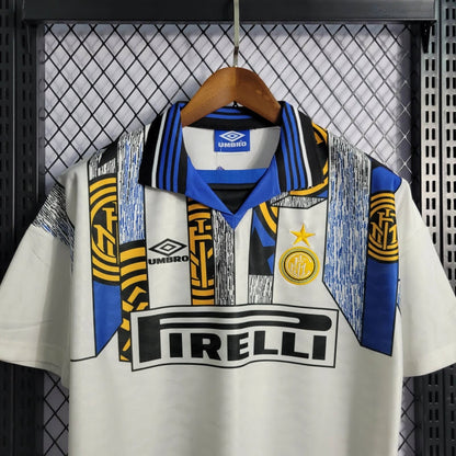 Inter de Milão 1995/96 Away – detalhe frontal