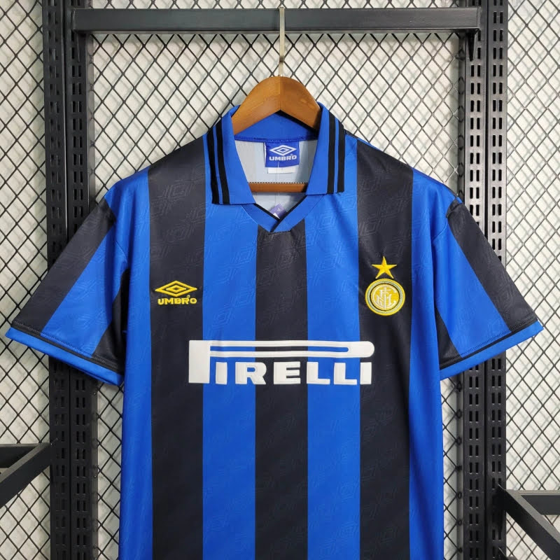 Inter de Milão 1995/96 Home – detalhe frontal