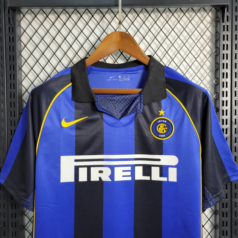 Inter de Milão 2001/02 Home – detalhe frontal