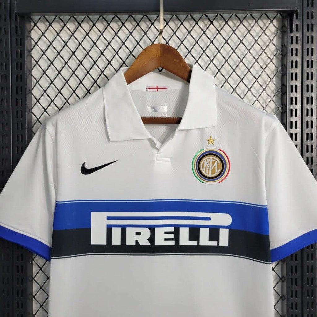 Inter de Milão 2009/10 Away — frente aproximada