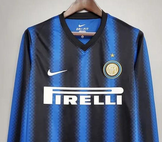 Inter de Milão 2010/11 Home manga longa — frente aproximada