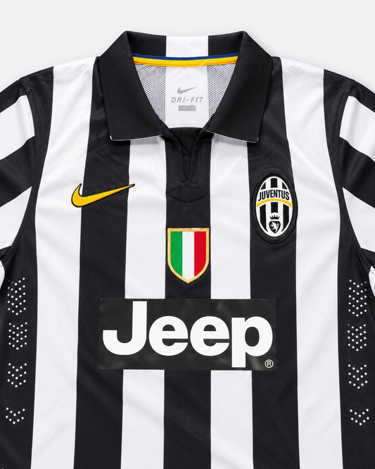 Juventus 2013/14 Home - detalhes
