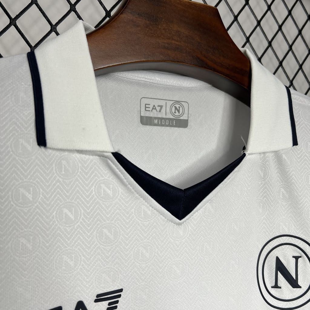 Napoli 2024/25 Away – detalhe frontal