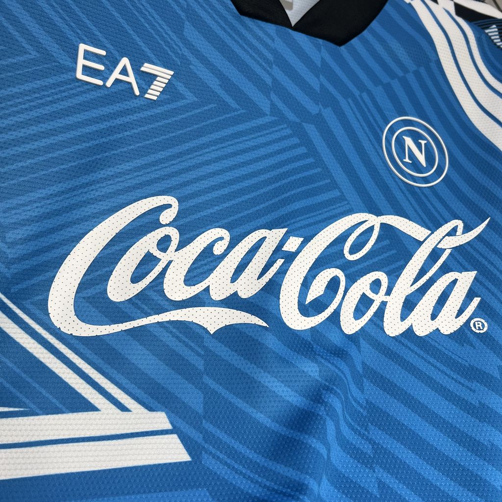 Napoli 2024/25 Pré-jogo – detalhe frontal