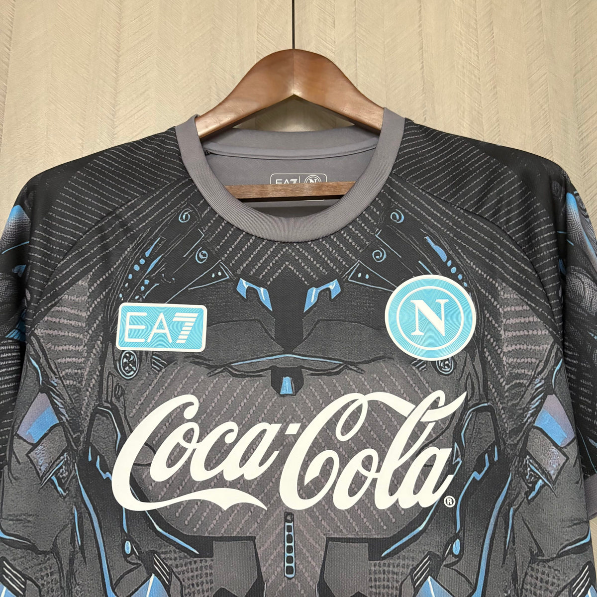 Napoli 2025/26 Treino Preta – detalhe frontal