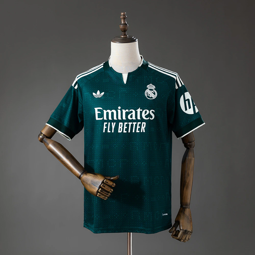 Real Madrid 2026/27 Away - frente